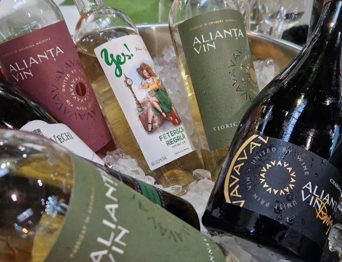 DIRECTION OF THE COMPANY